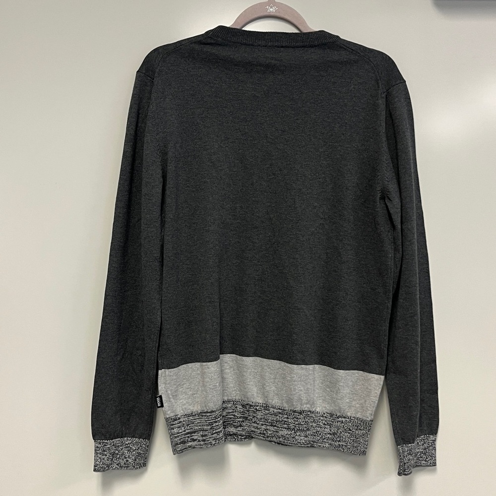 Hugo Boss‎ Gray 3 Tone Cotton V-Neck Sweater Sz. L NWT - Picture 3 of 10